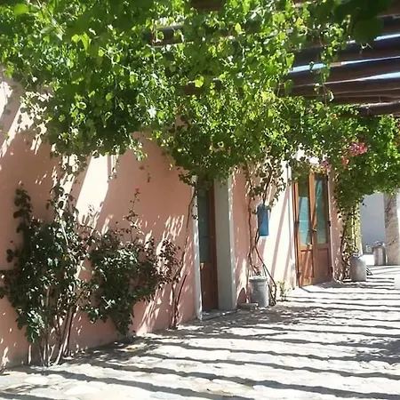 مزرعة للإقامة Donnolu *