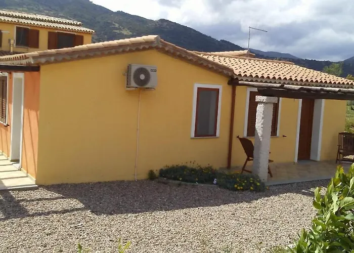 农家乐 Donnolu Tertenìa